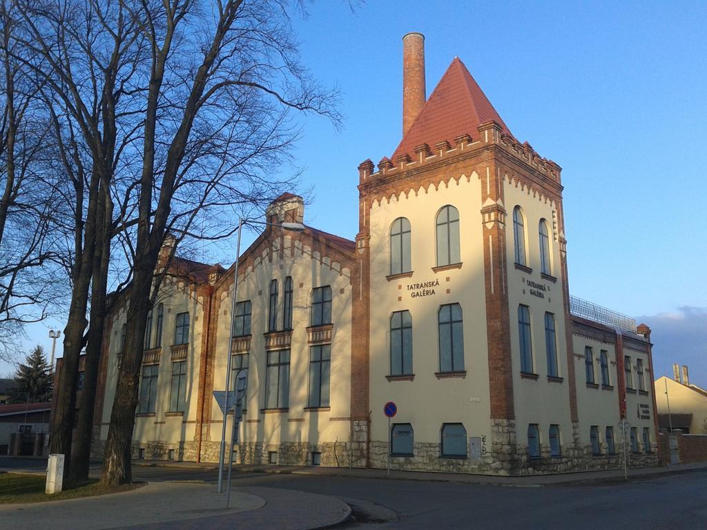Penzion Fantazia Poprad - Self Check-In ภายนอก รูปภาพ