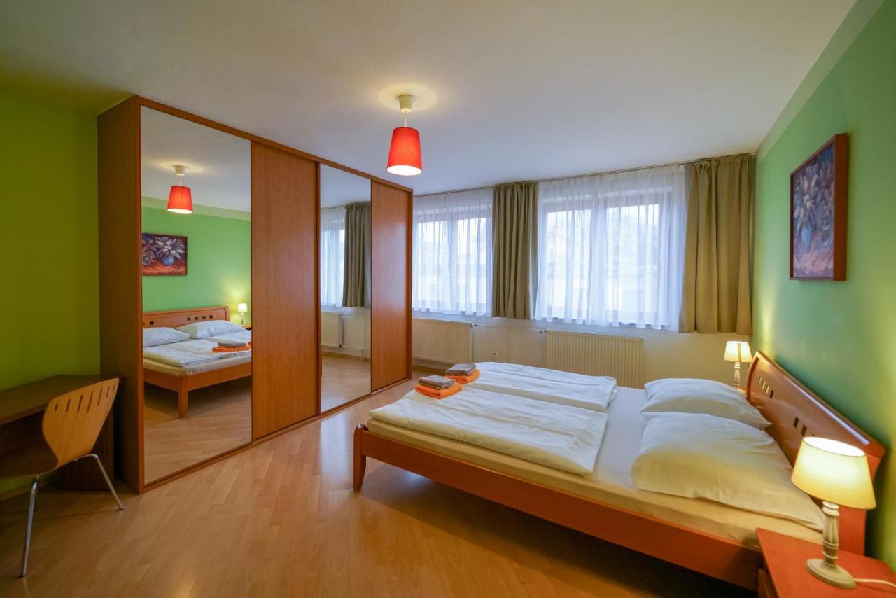 Penzion Fantazia Poprad - Self Check-In ภายนอก รูปภาพ
